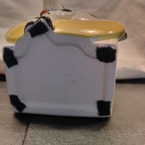 𝅺cow over the moon ceramic baby planter - Picture 5 of 5